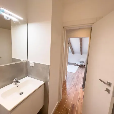 דירה Gozzi 4 Tirabora Short Rent *